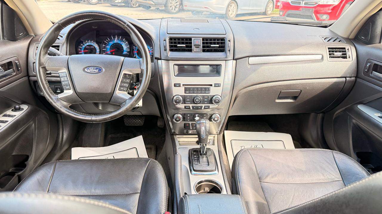Ford Fusion 4dr Sdn I4 SEL 2011