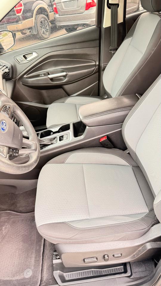 Ford Escape FWD 4dr SE 2018