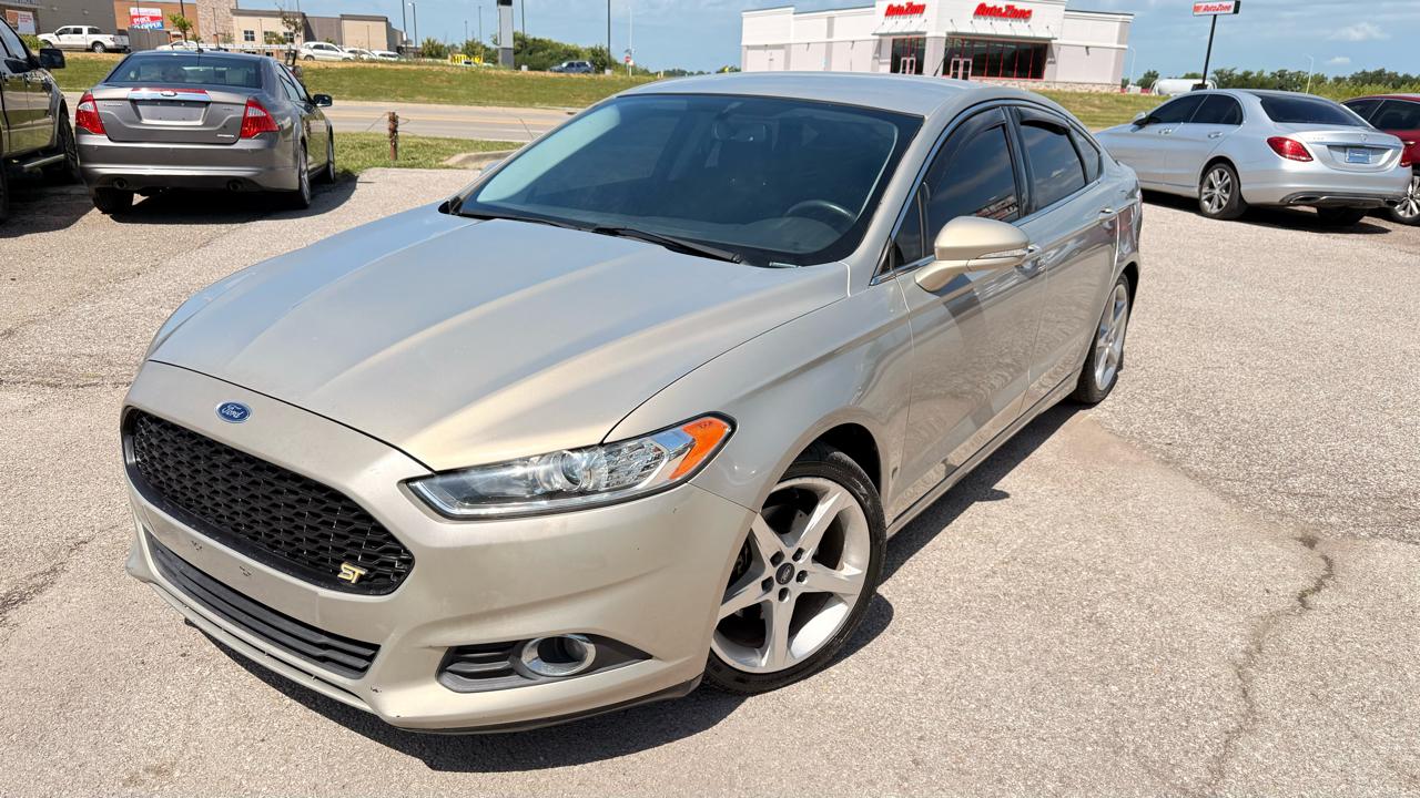 Ford Fusion 4dr Sdn SE FWD 2015