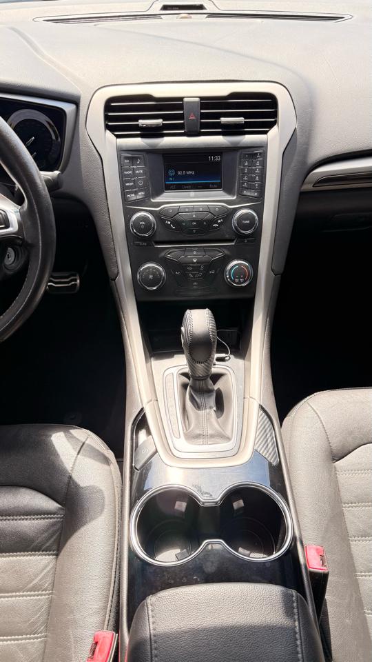 Ford Fusion 4dr Sdn SE FWD 2015
