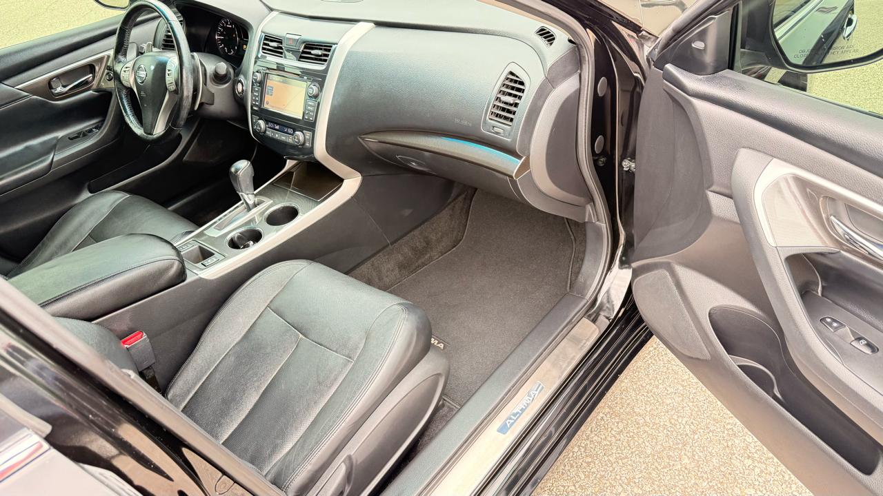 Nissan Altima 3.5 SL Sedan 2014