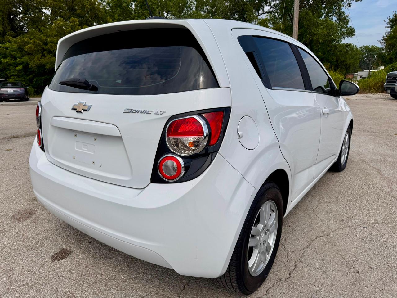 Chevrolet Sonic LT 4D Hatchback 2016