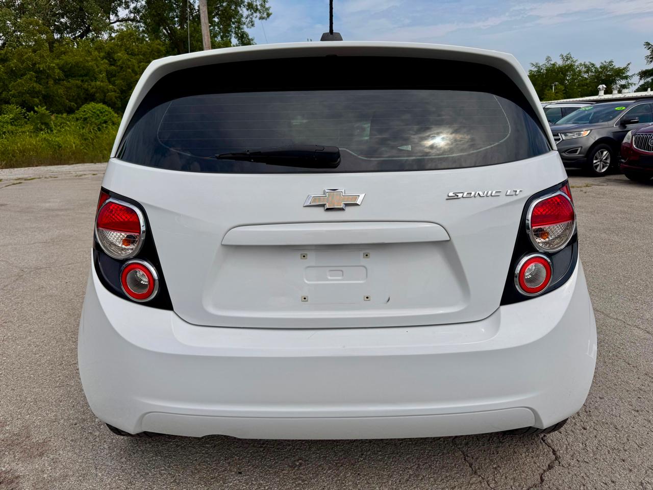 Chevrolet Sonic LT 4D Hatchback 2016