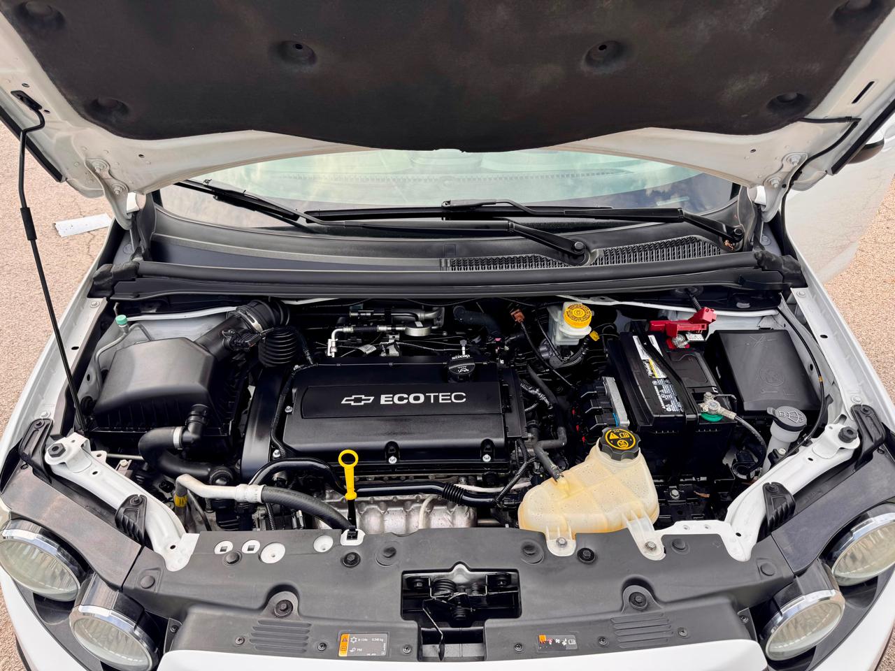 Chevrolet Sonic LT 4D Hatchback 2016