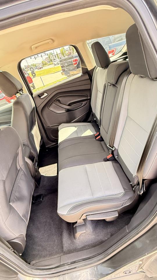 Ford Escape FWD 4dr SE 2016