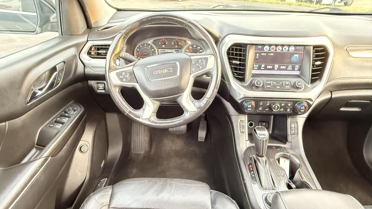 GMC Acadia AWD 4dr SLT1 2017