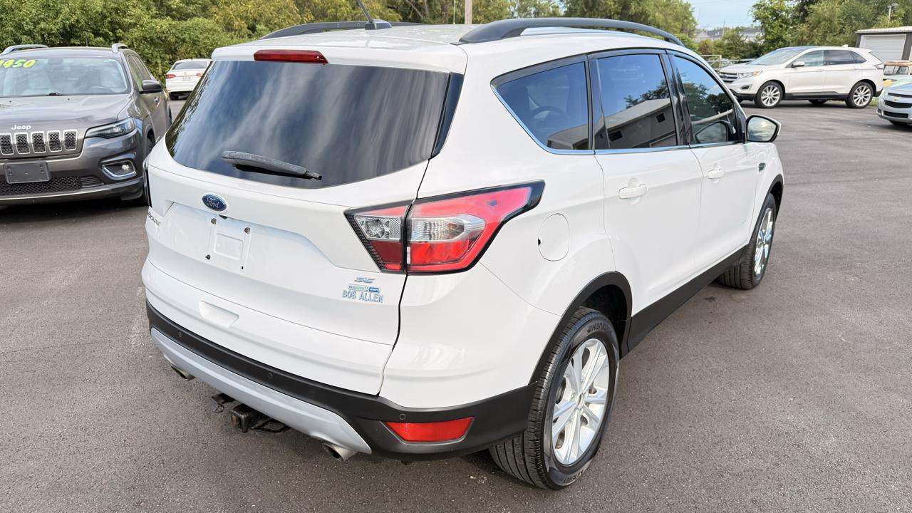 Ford Escape SE 4D SUV AWD 2017