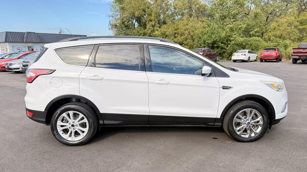 Ford Escape SE 4D SUV AWD 2017