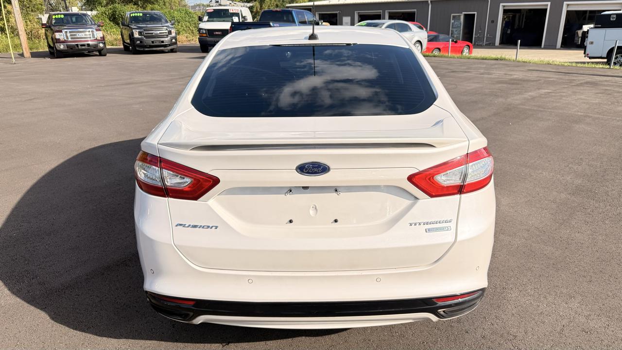 Ford Fusion 4dr Sdn Titanium FWD 2016