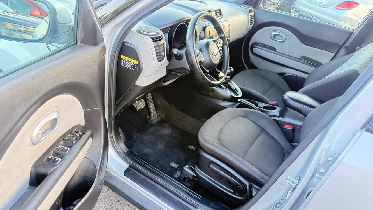 Kia Soul + Auto 2015