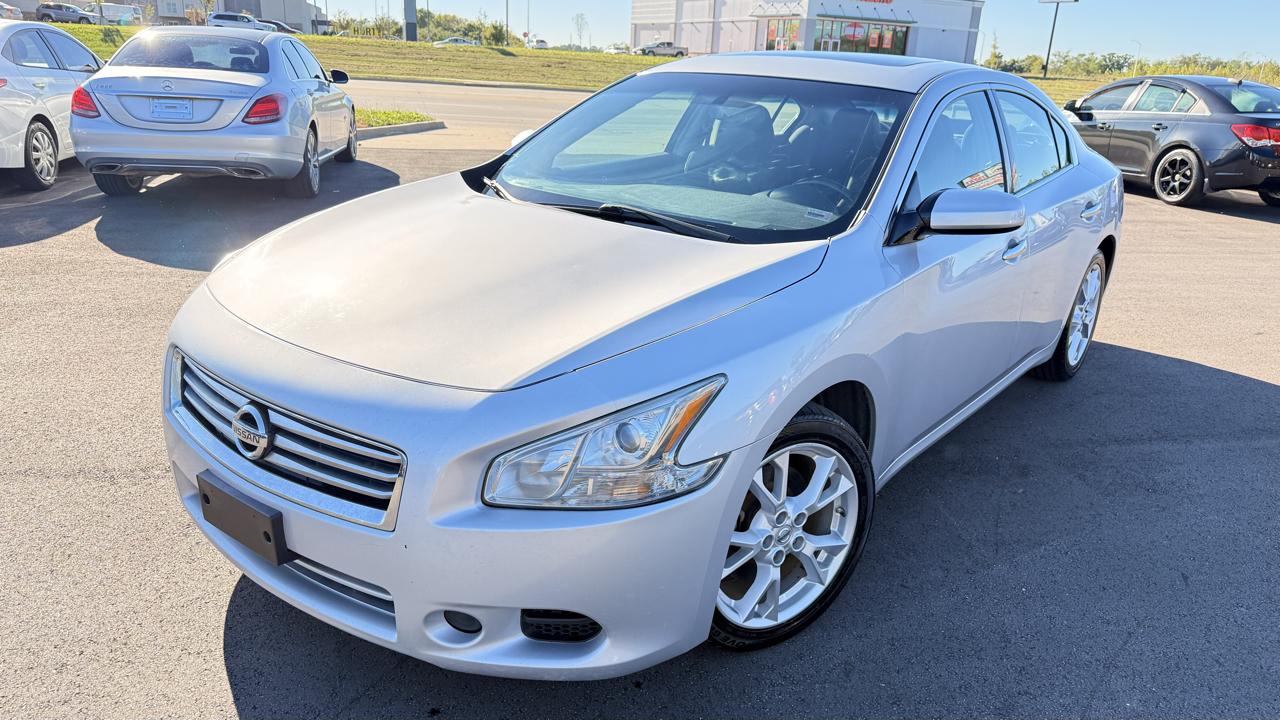 Nissan Maxima 4dr Sdn 3.5 S 2012