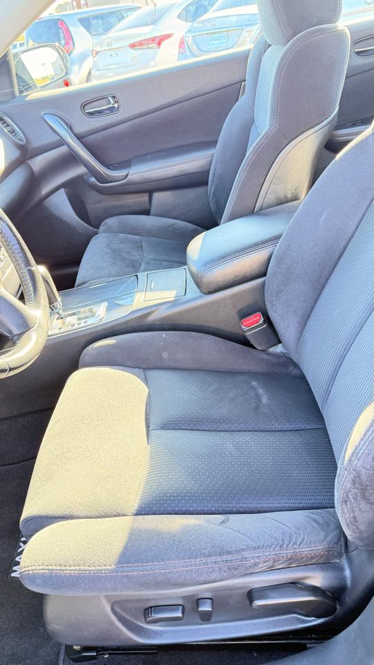 Nissan Maxima 4dr Sdn 3.5 S 2012