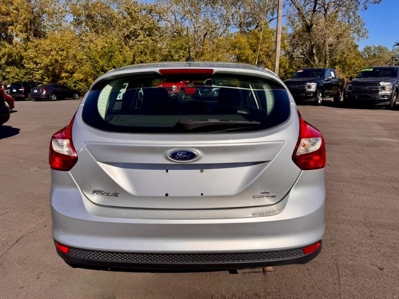 Ford Focus 4dr Sdn SE 2013