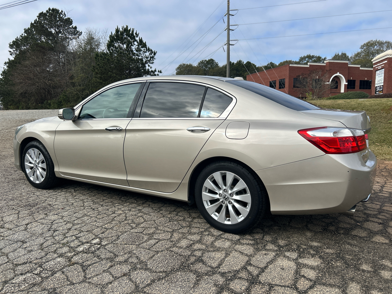 Honda Accord EX-L V6 Sedan AT 2013