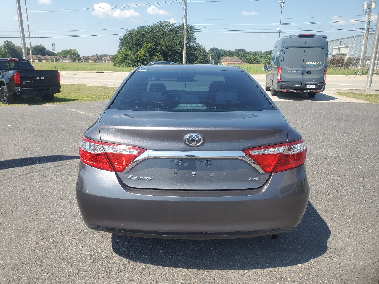 Toyota Camry LE Auto (Natl) 2017