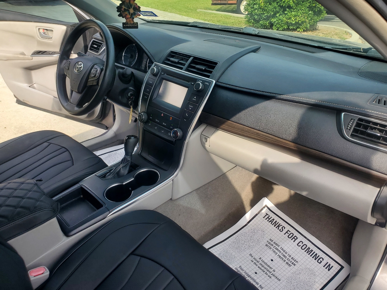 Toyota Camry LE Auto (Natl) 2017