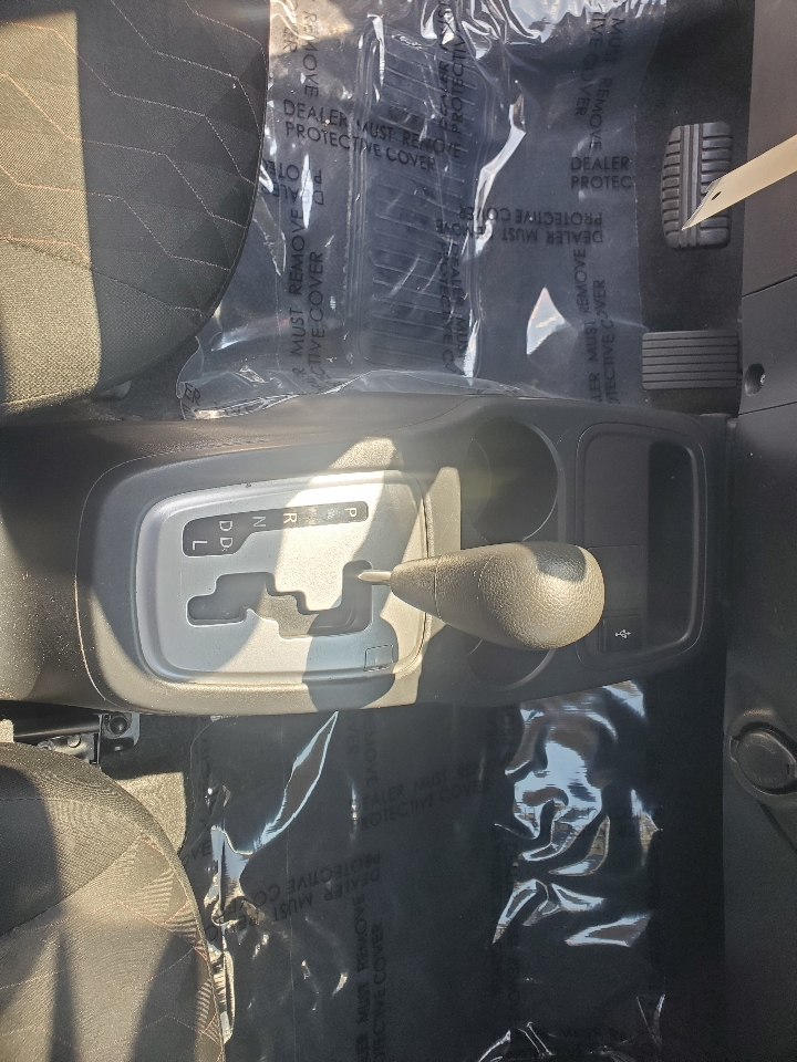 Mitsubishi Mirage Carbonite Edition CVT 2021