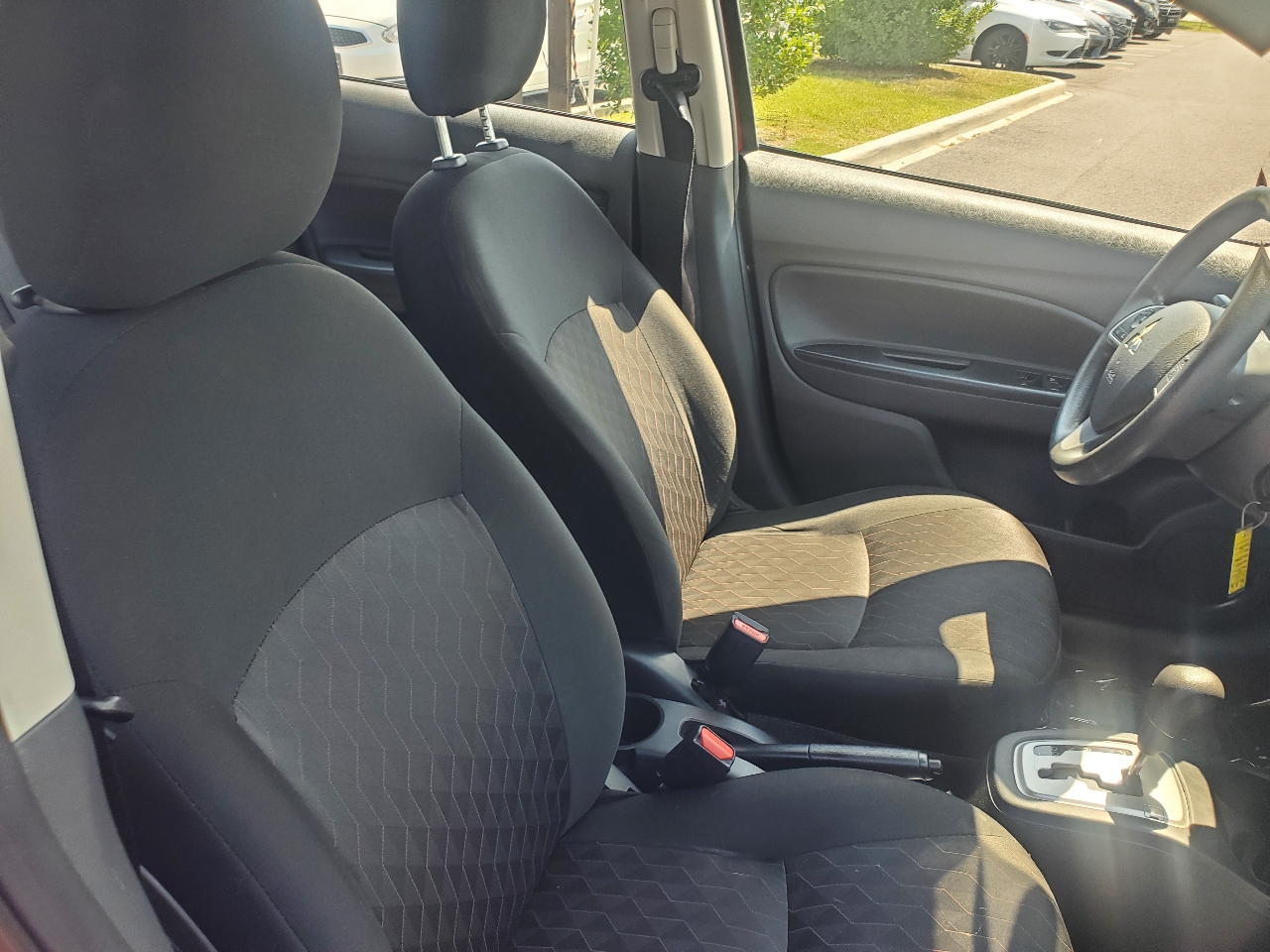 Mitsubishi Mirage Carbonite Edition CVT 2021