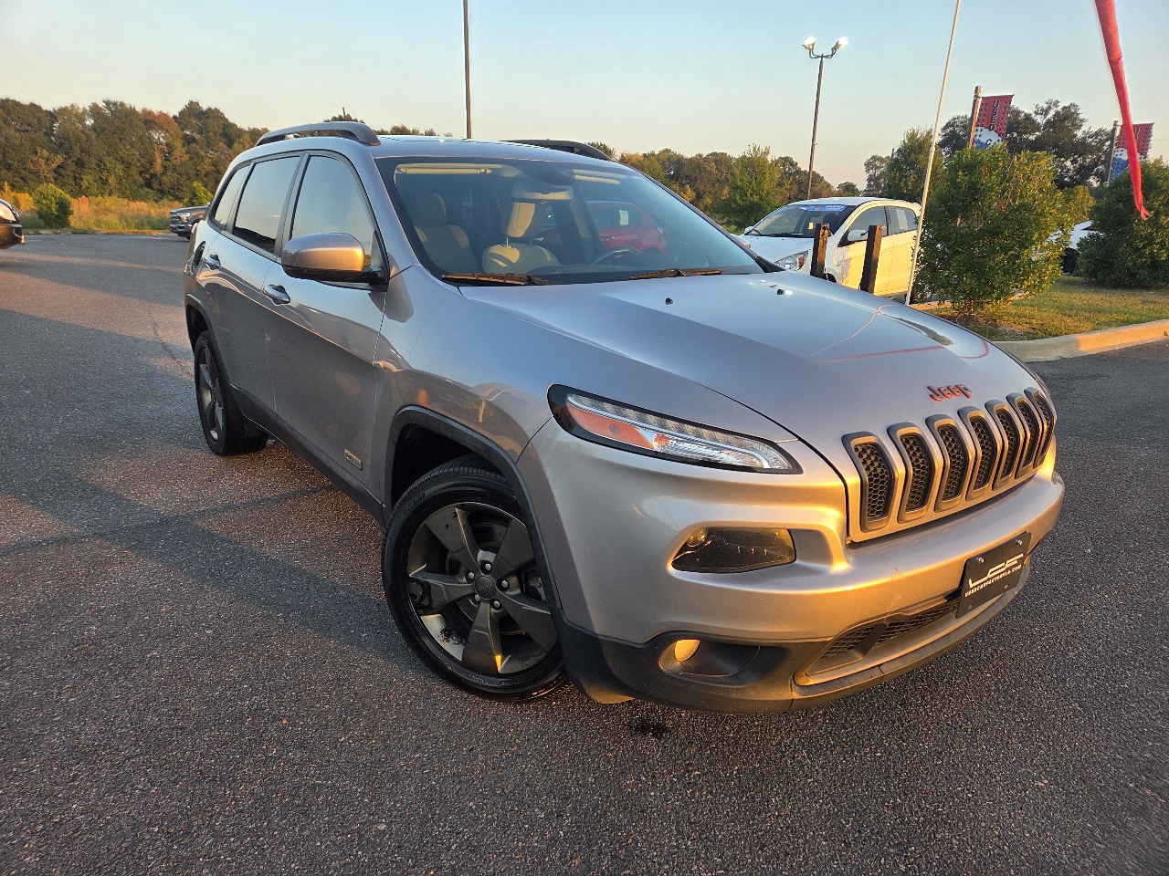 Jeep Cherokee FWD 4dr 75th Anniversary 2016
