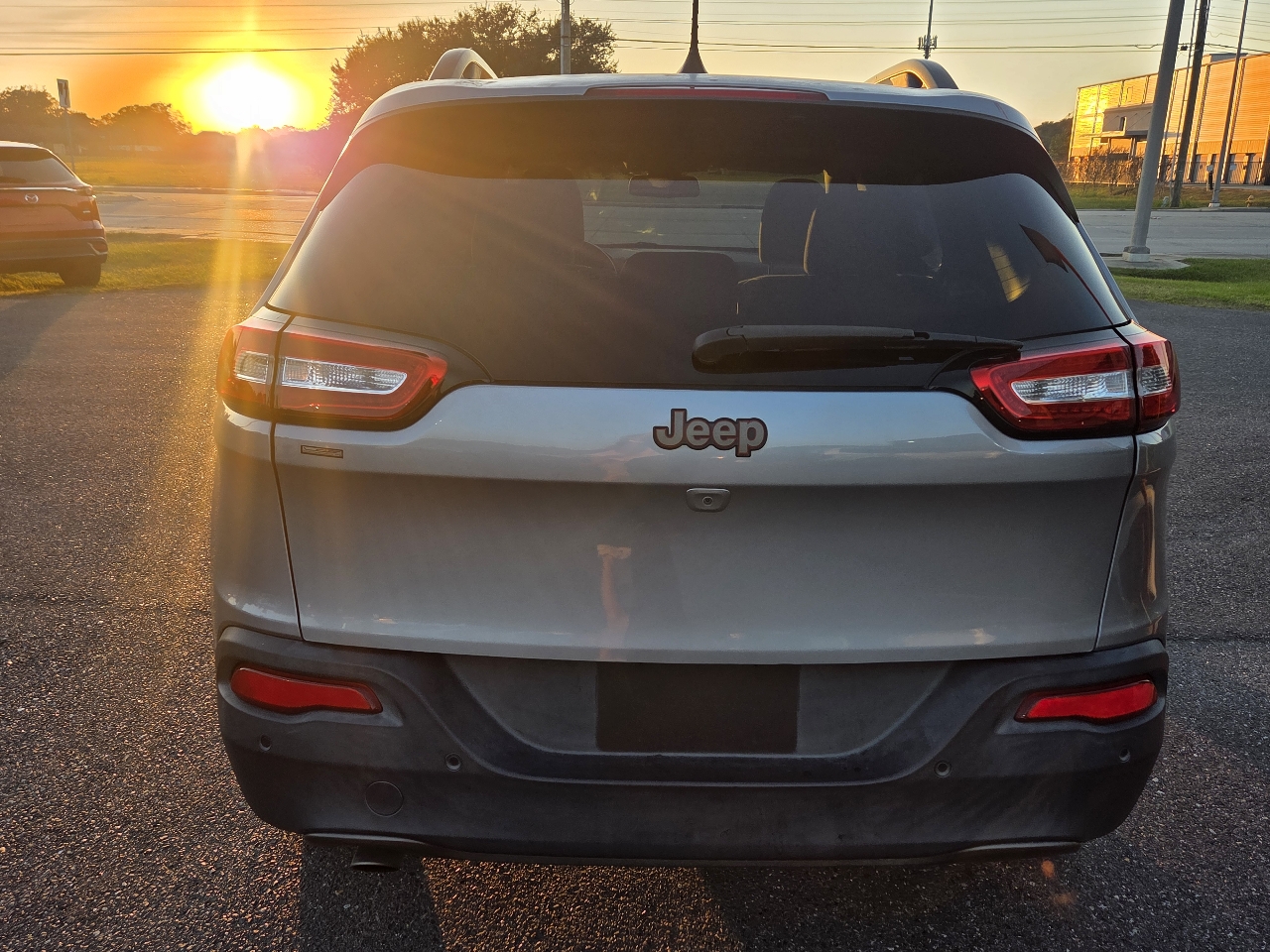 Jeep Cherokee FWD 4dr 75th Anniversary 2016