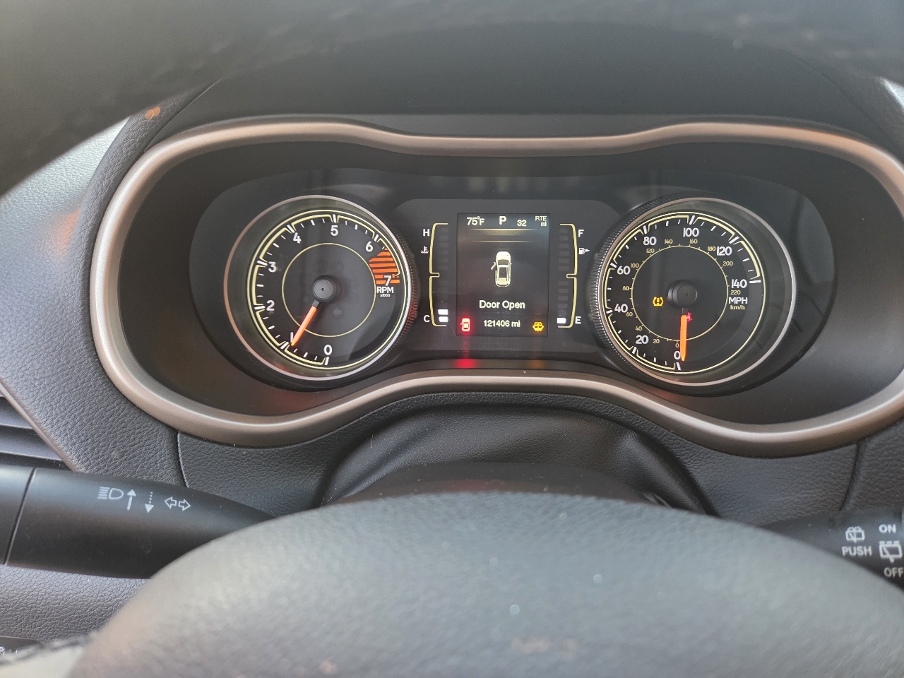 Jeep Cherokee FWD 4dr 75th Anniversary 2016