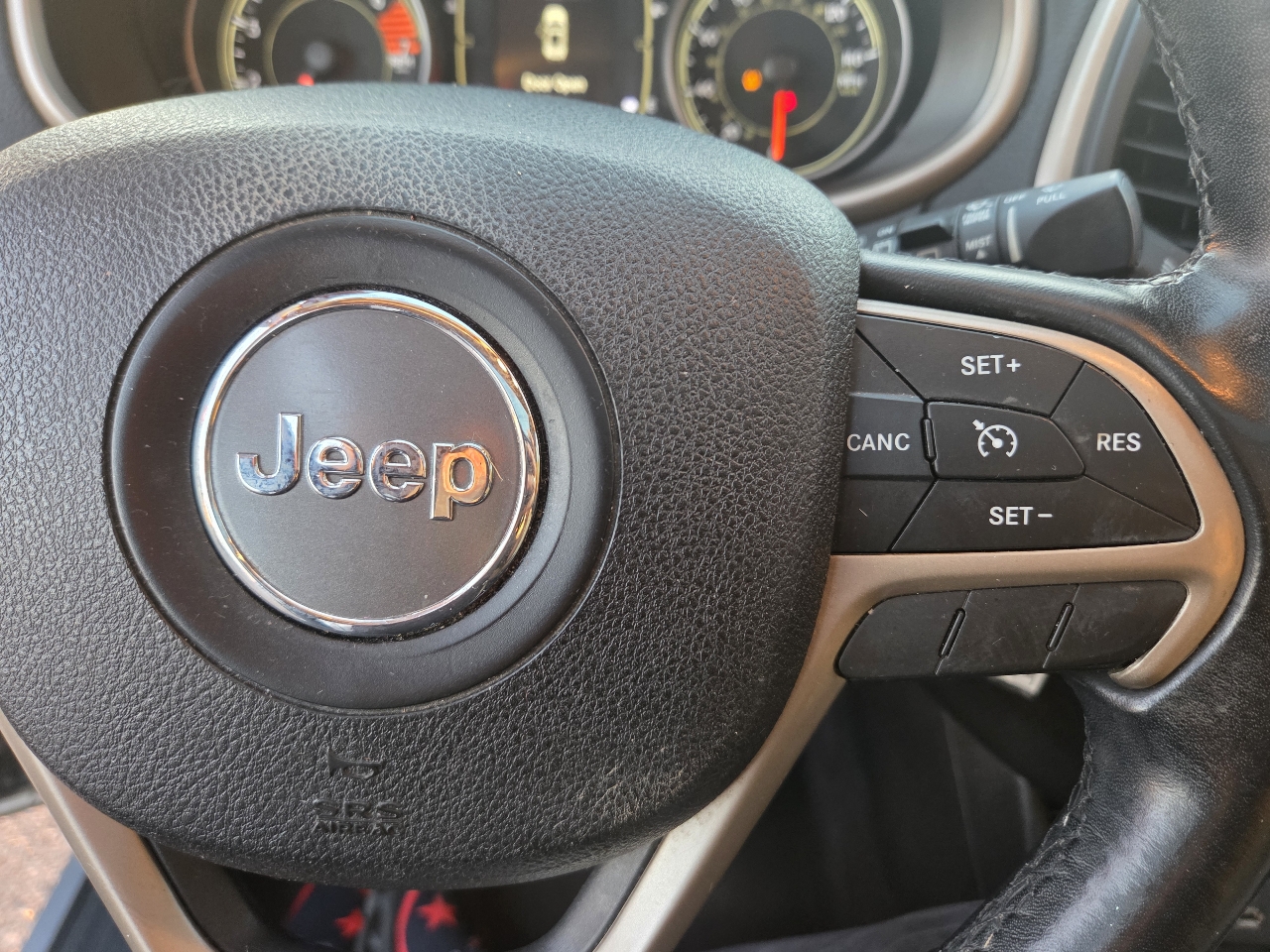 Jeep Cherokee FWD 4dr 75th Anniversary 2016