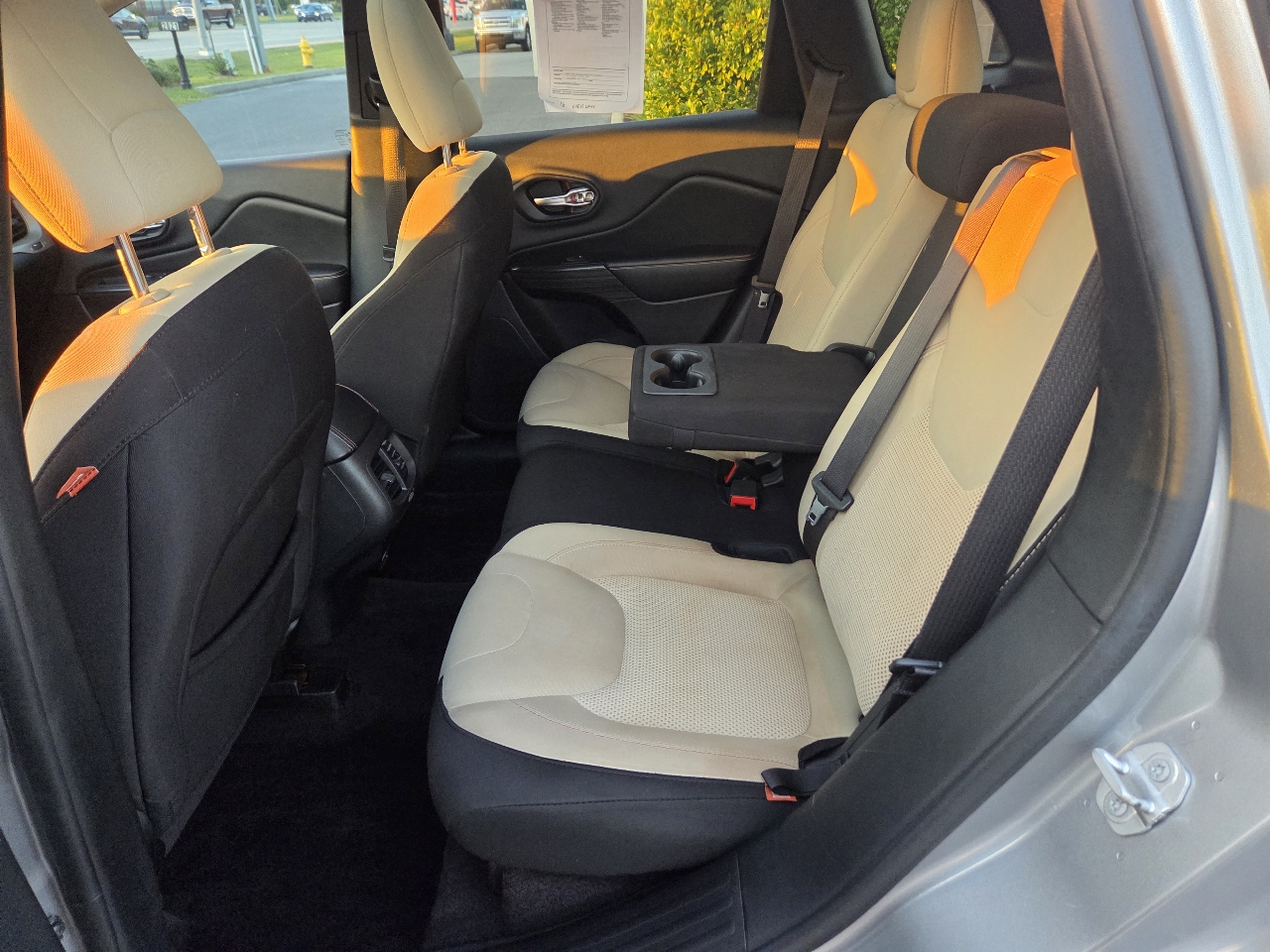 Jeep Cherokee FWD 4dr 75th Anniversary 2016