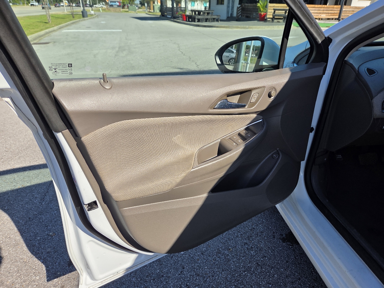 Chevrolet Cruze 4dr Sdn 1.4L LT w/1SD 2017