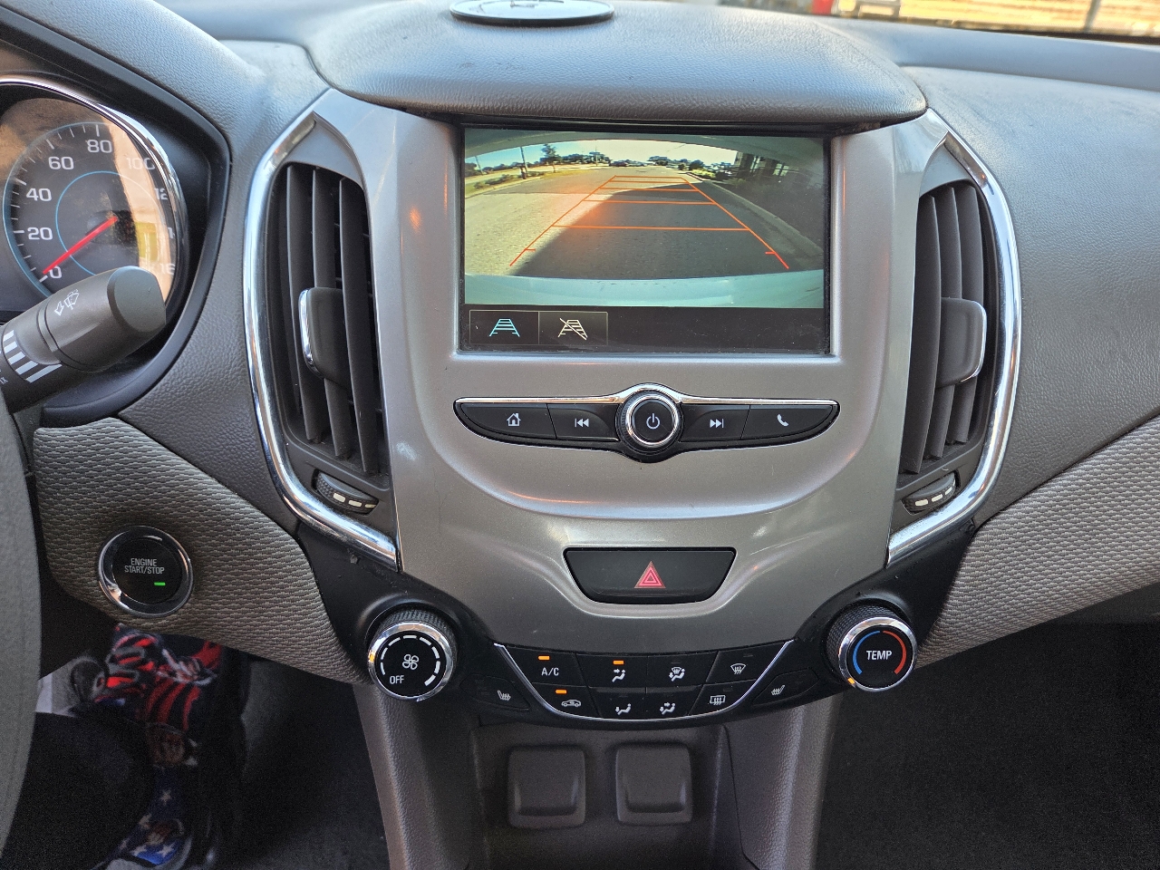 Chevrolet Cruze 4dr Sdn 1.4L LT w/1SD 2017