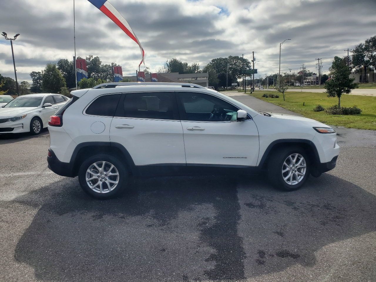 Jeep Cherokee Latitude FWD 2017