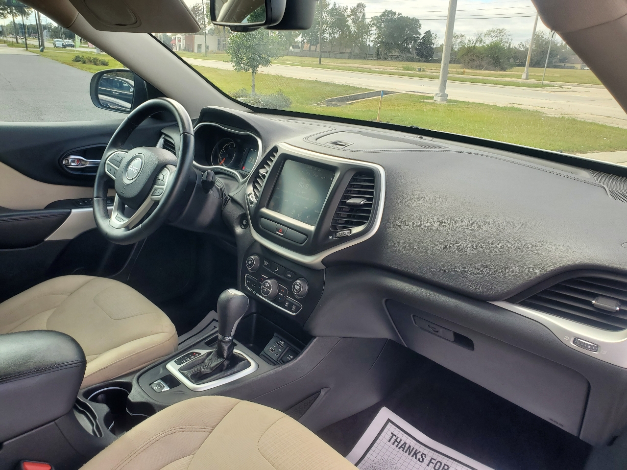 Jeep Cherokee Latitude FWD 2017