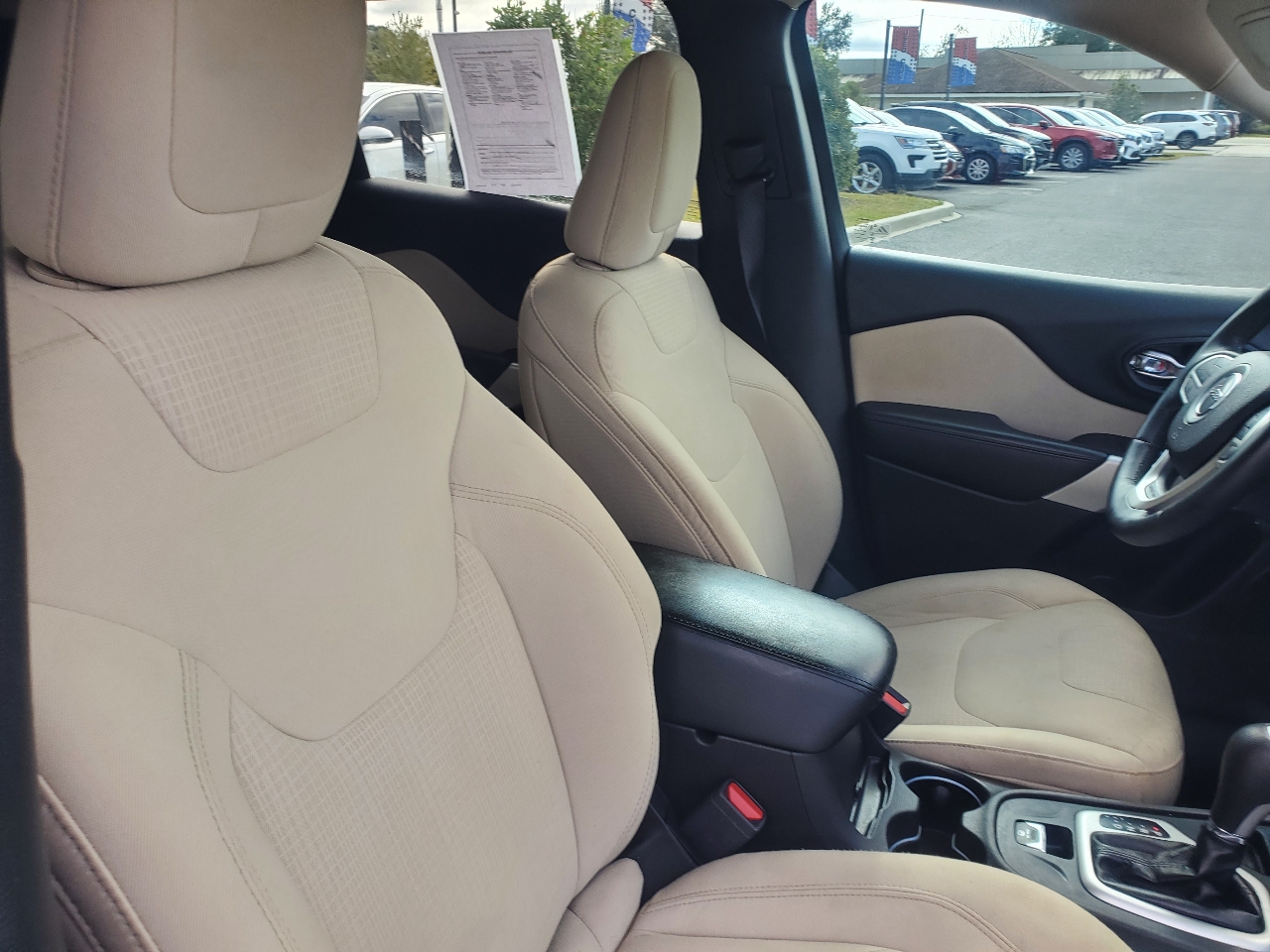 Jeep Cherokee Latitude FWD 2017