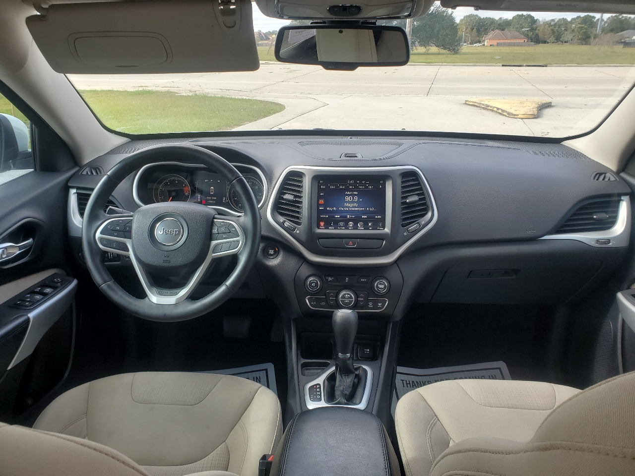 Jeep Cherokee Latitude FWD 2017