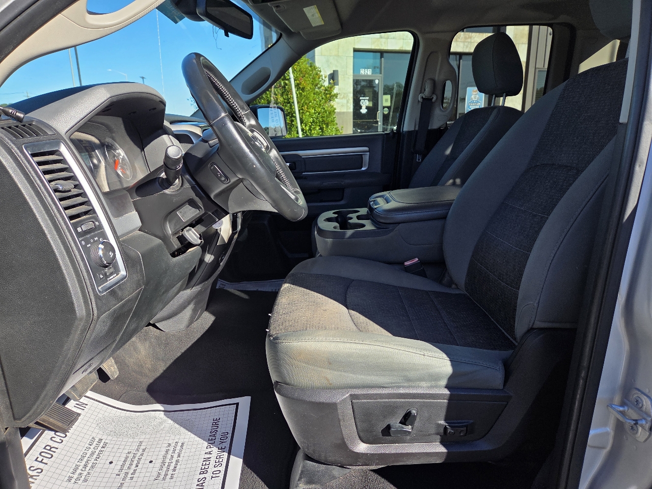 RAM 1500 2WD Quad Cab 140.5" Big Horn 2016