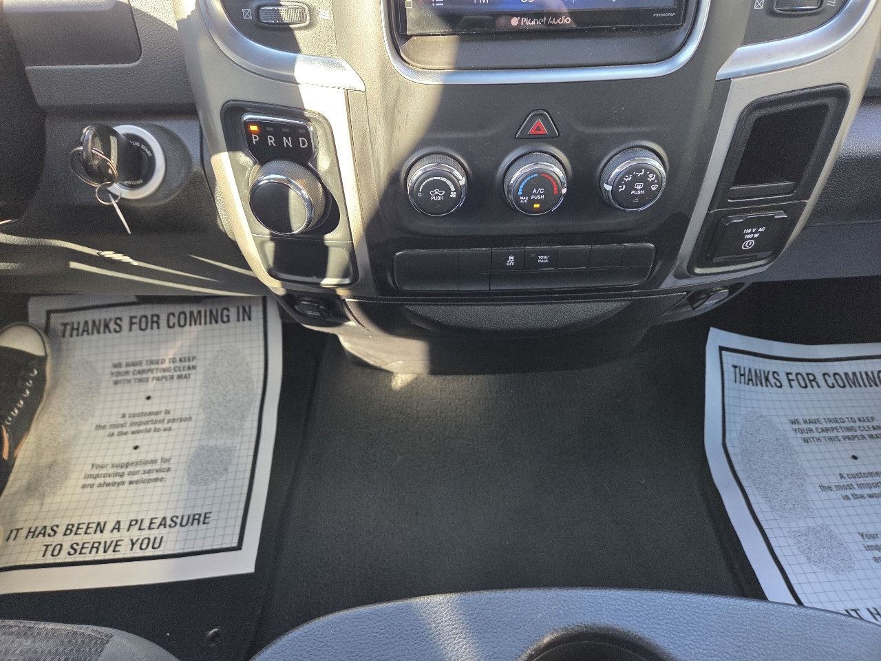 RAM 1500 2WD Quad Cab 140.5" Big Horn 2016