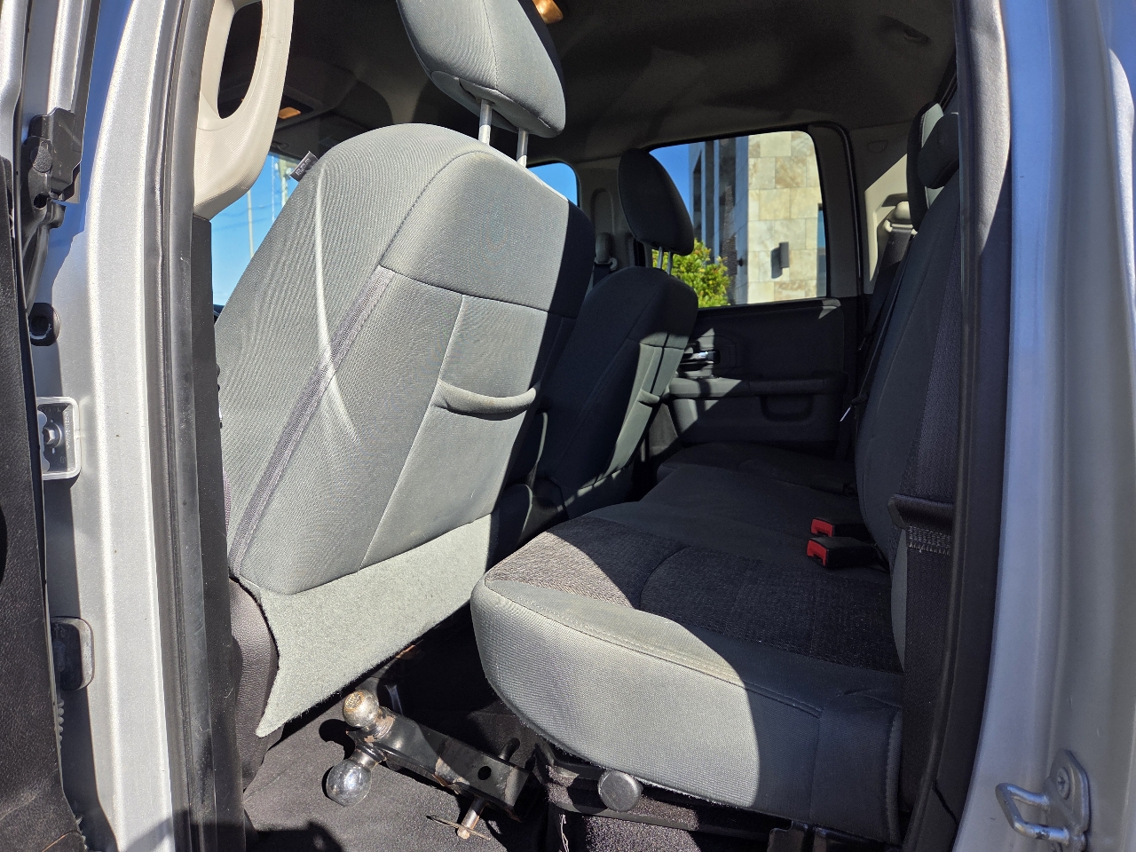 RAM 1500 2WD Quad Cab 140.5" Big Horn 2016