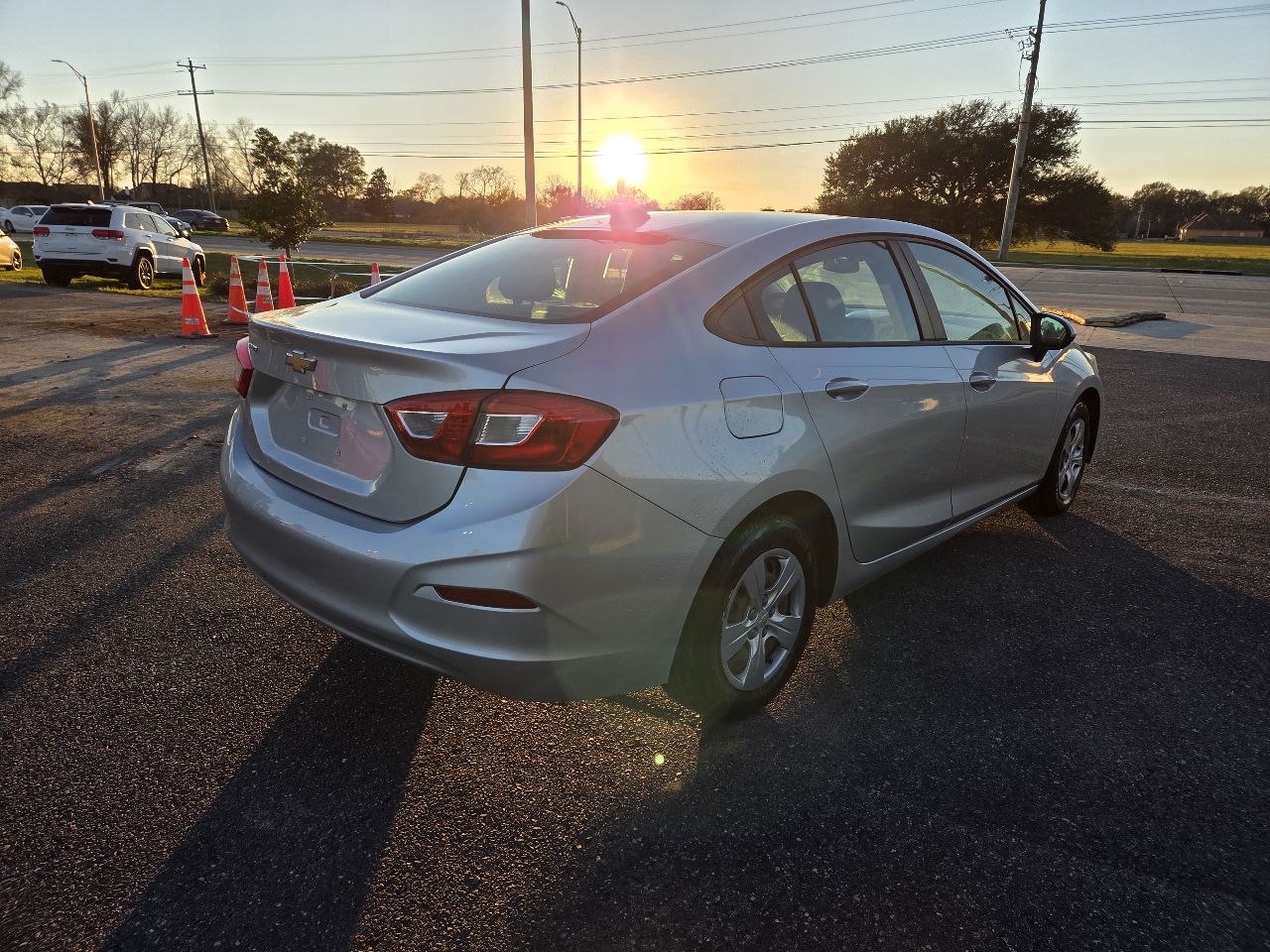Chevrolet Cruze 4dr Sdn 1.4L LS w/1SB 2018
