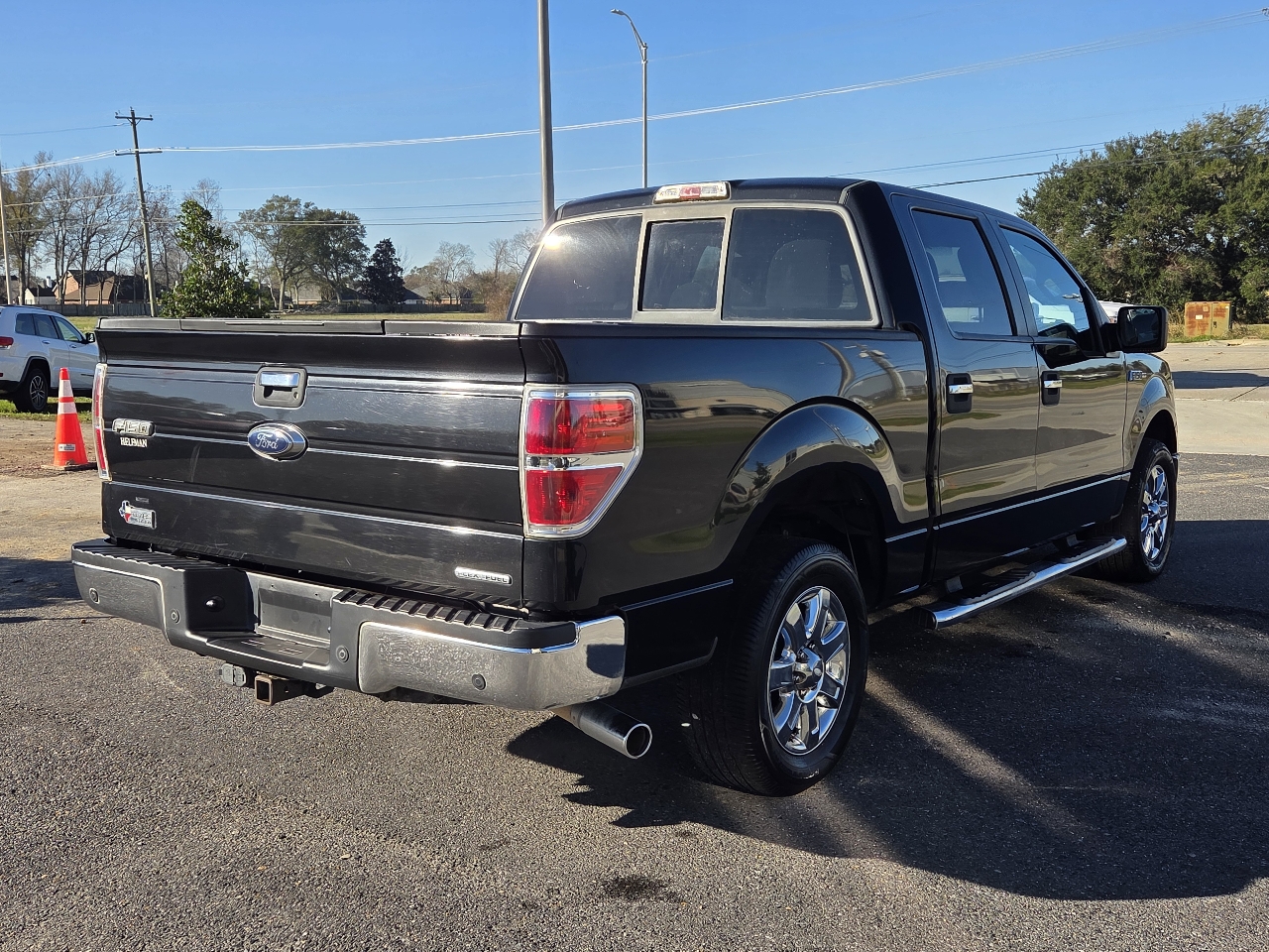 Ford F-150 2WD SuperCrew 145" XLT 2013