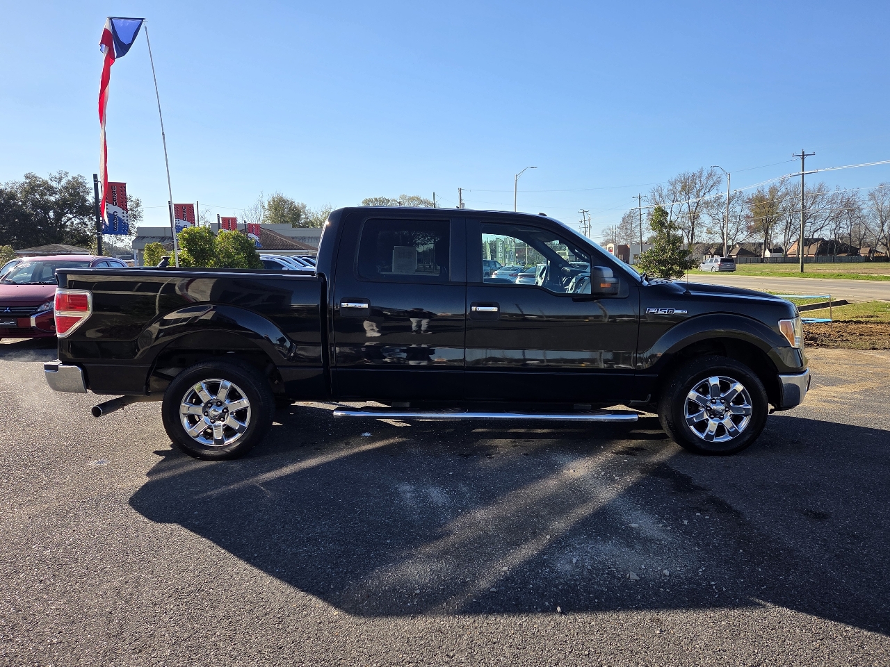 Ford F-150 2WD SuperCrew 145" XLT 2013