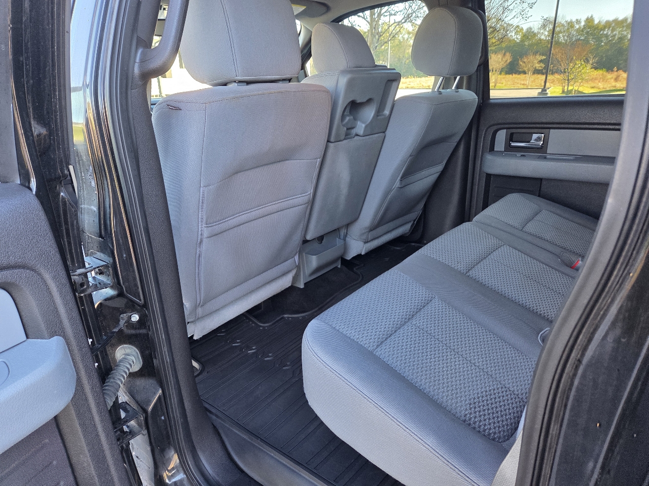 Ford F-150 2WD SuperCrew 145" XLT 2013