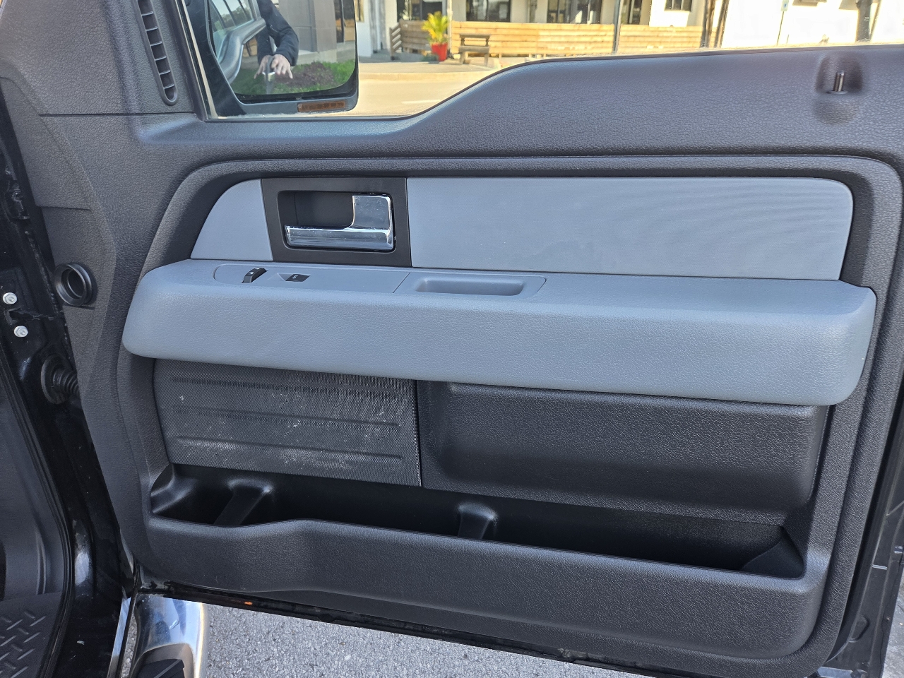 Ford F-150 2WD SuperCrew 145" XLT 2013