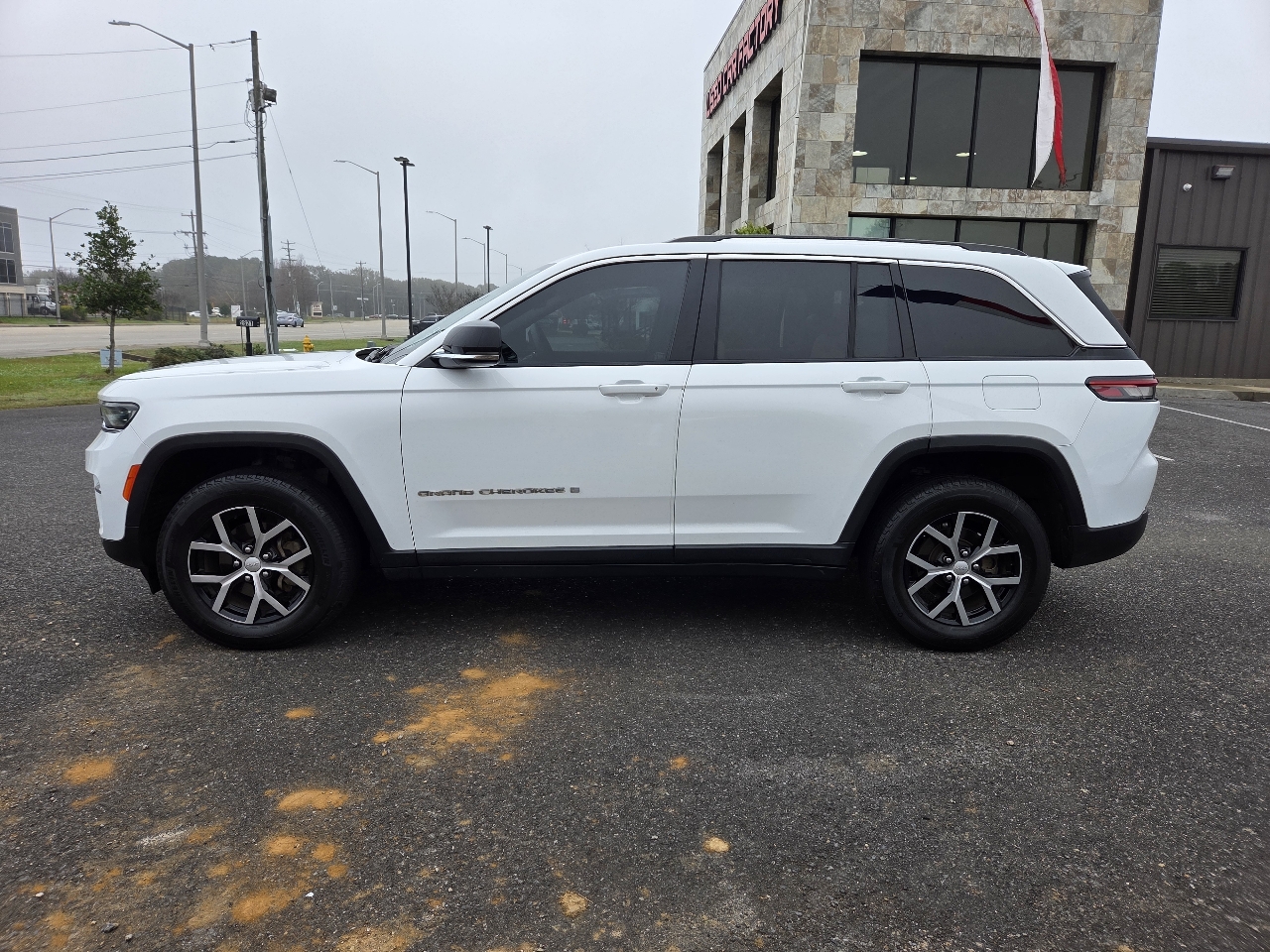 Jeep Grand Cherokee Limited 4x2 2023