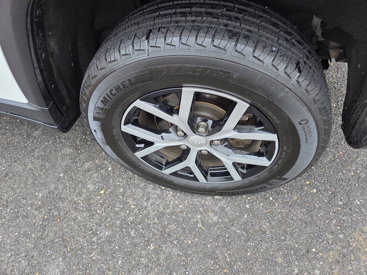 Jeep Grand Cherokee Limited 4x2 2023