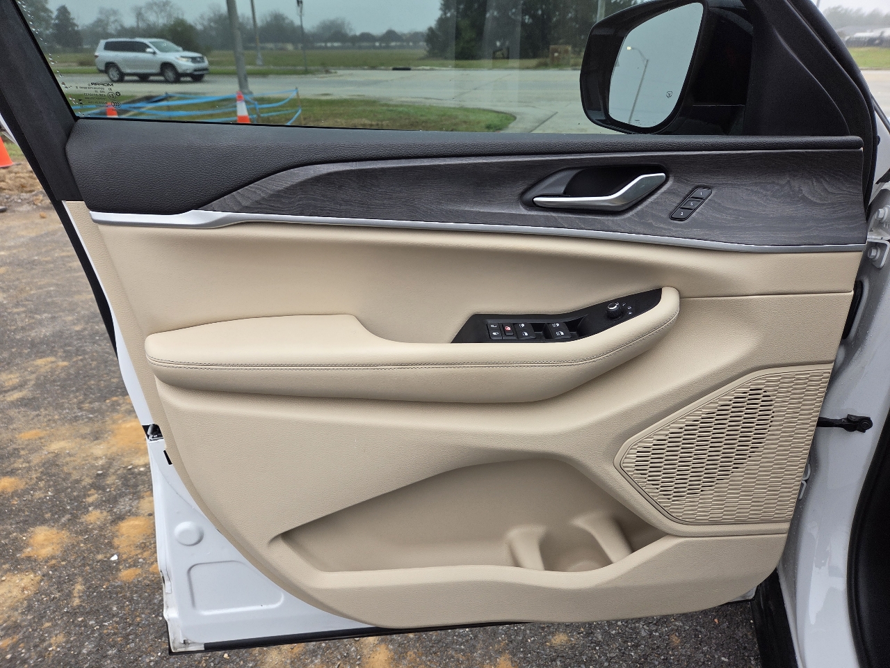 Jeep Grand Cherokee Limited 4x2 2023