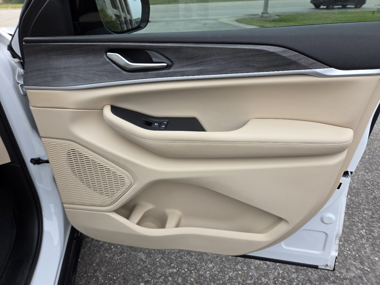 Jeep Grand Cherokee Limited 4x2 2023