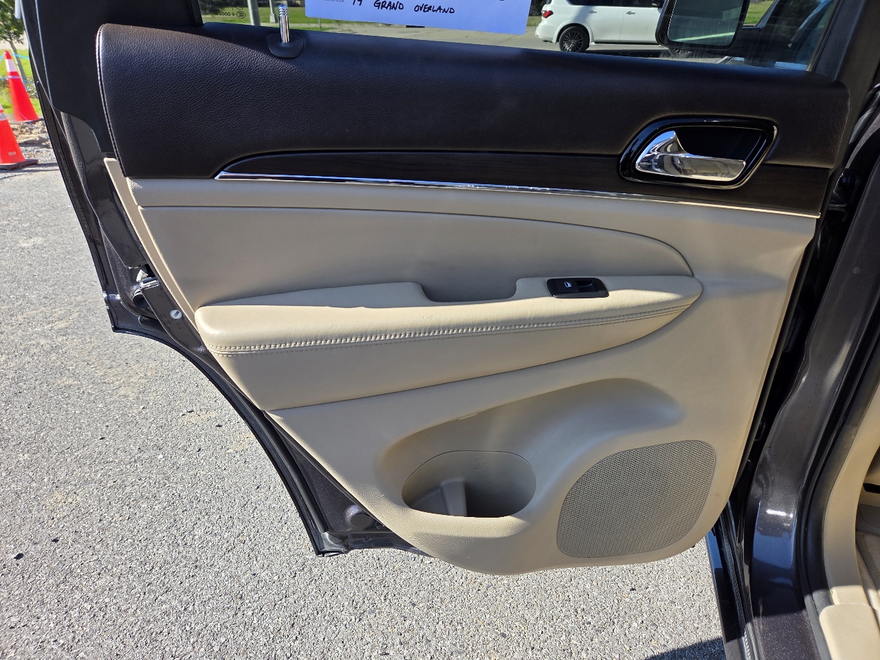 Jeep Grand Cherokee Overland 4x2 2019