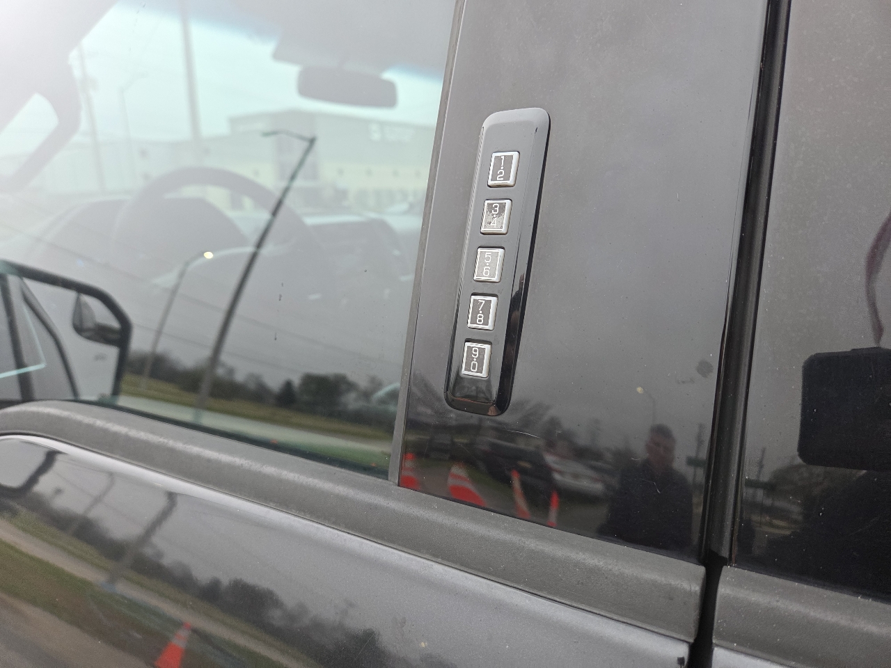 Ford F-150 2WD SuperCrew 157" XLT 2015