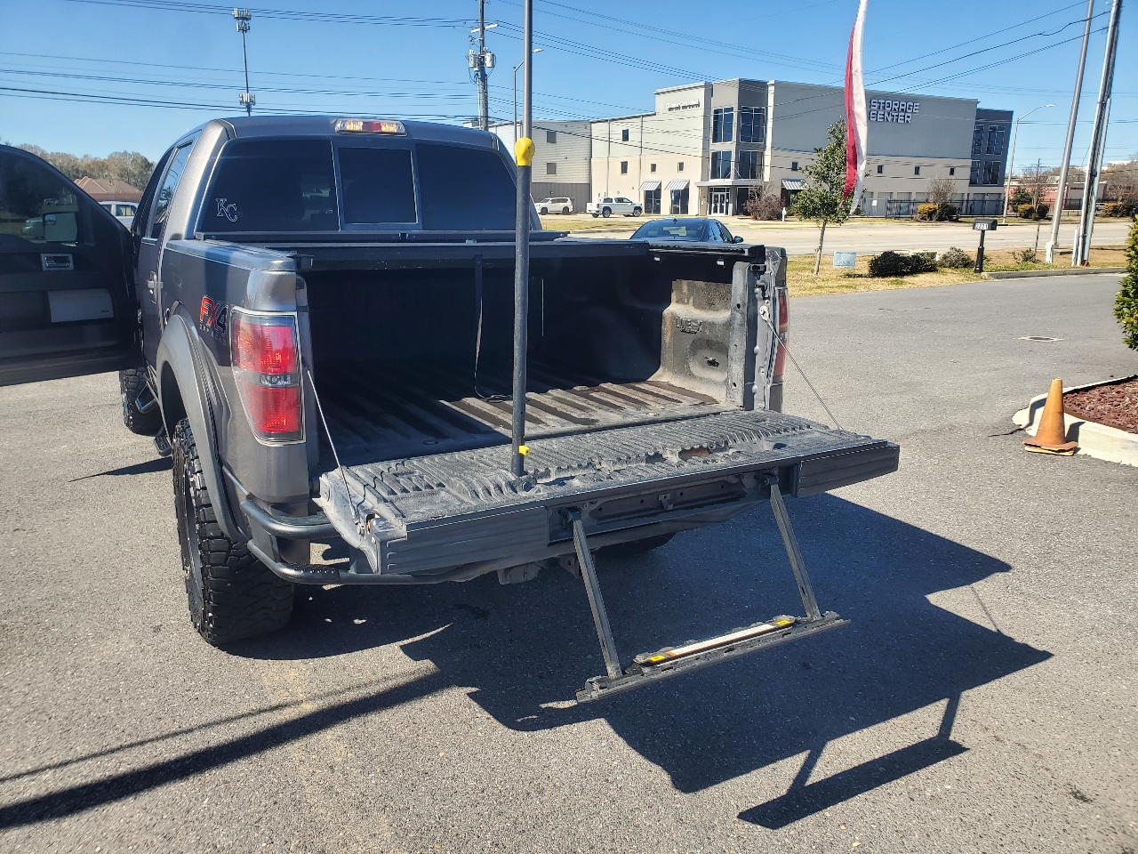 Ford F-150 4WD SuperCrew 145" Platinum 2012