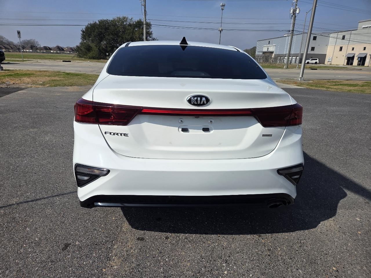 Kia Forte LXS IVT 2020