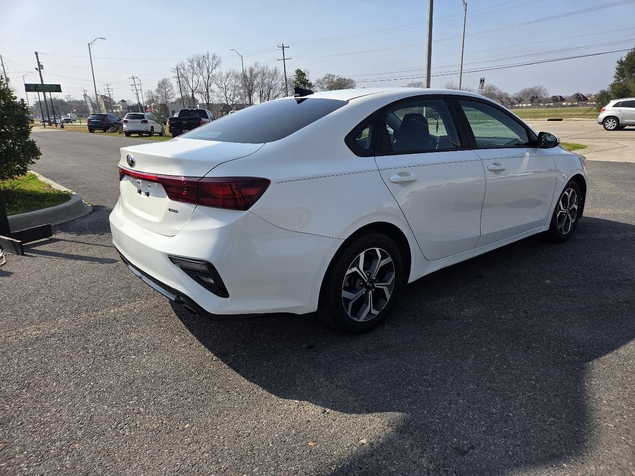 Kia Forte LXS IVT 2020